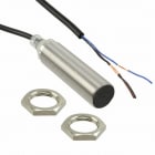 Omron - DPI M18 LONG Bl 05MM PNP NF CABL 2M