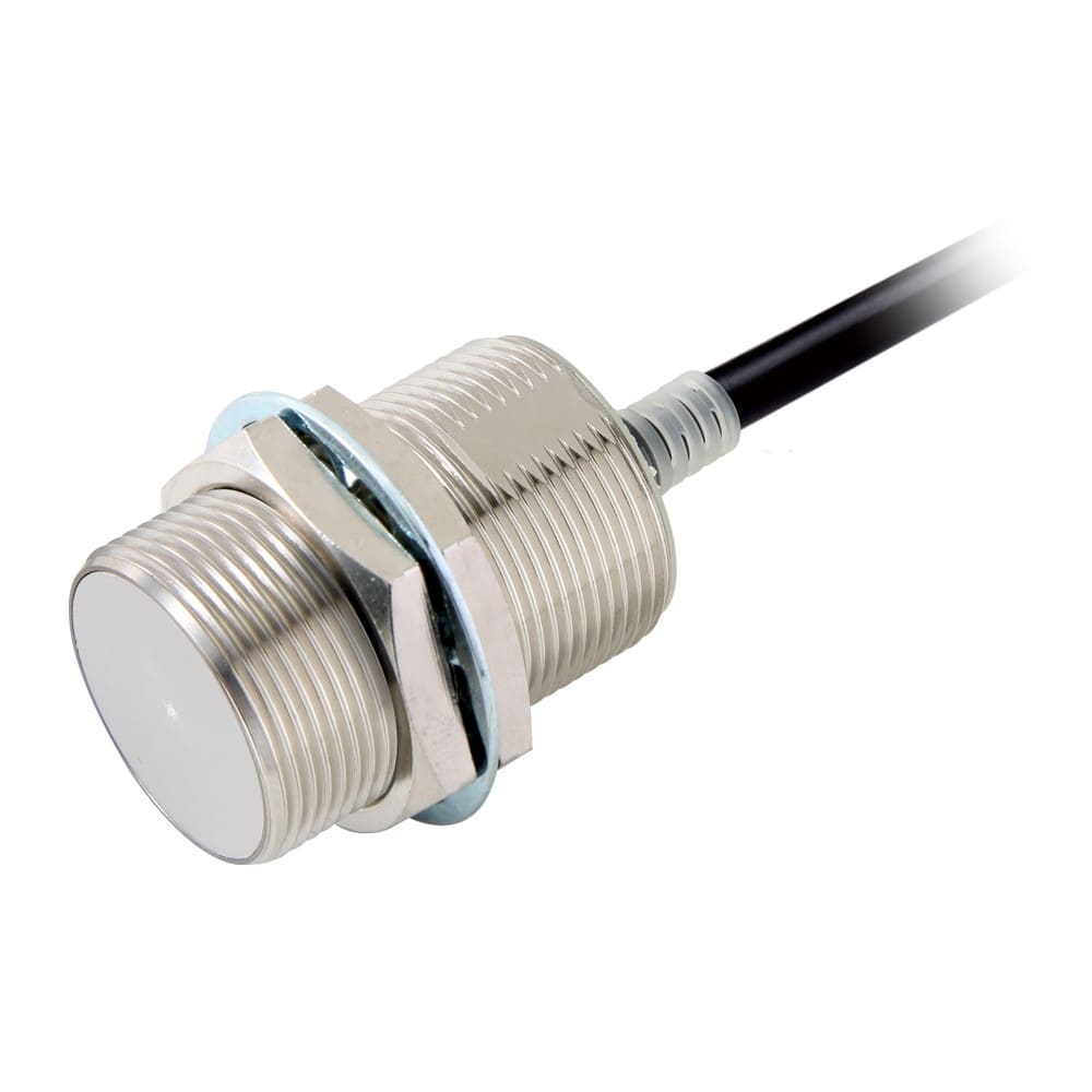 Omron - Proximity sensor, inductive, nickel-brass, short body, M30, shielded, 15 mm, DC,