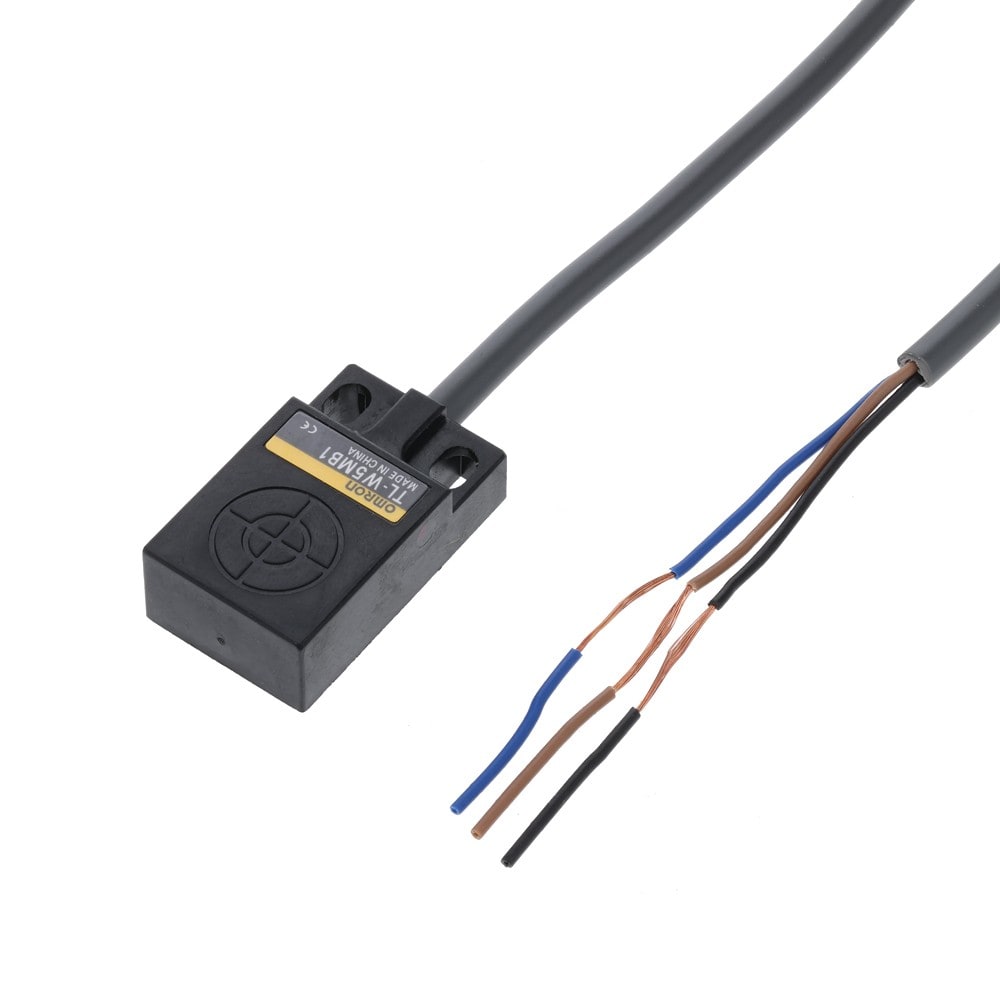 Omron - 30,5x18x10 mm, non blindé, 5 mm, 12-24 Vc.c., PNP, NO, câble 2 m