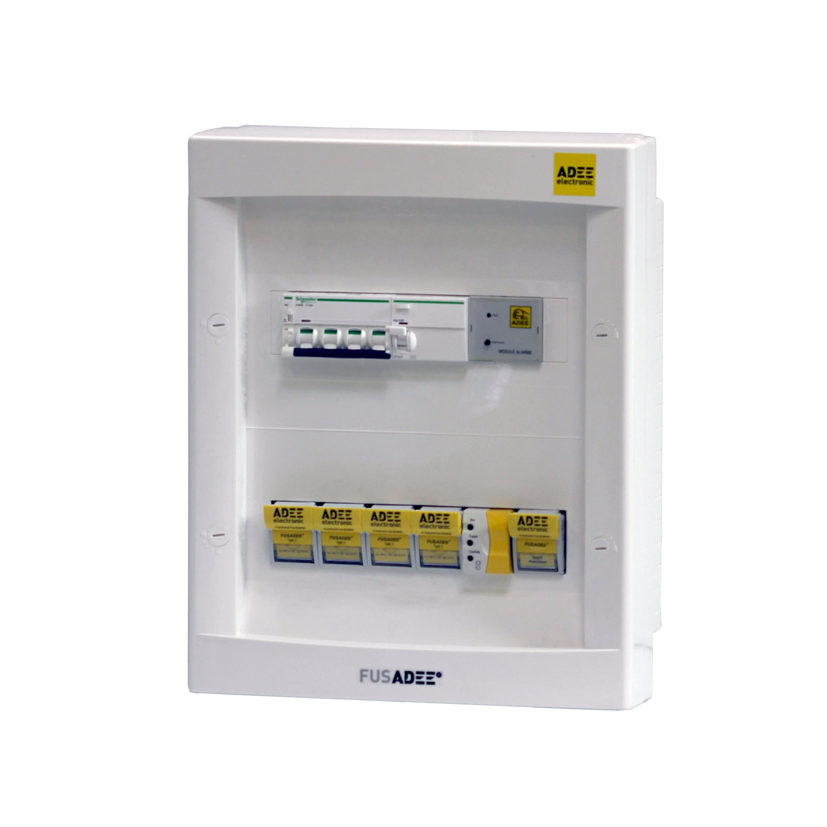 Adee - Coffret parafoudre FUSADEE 4P 45kW R15/22 avec déconnecteur, contrôleur et alame