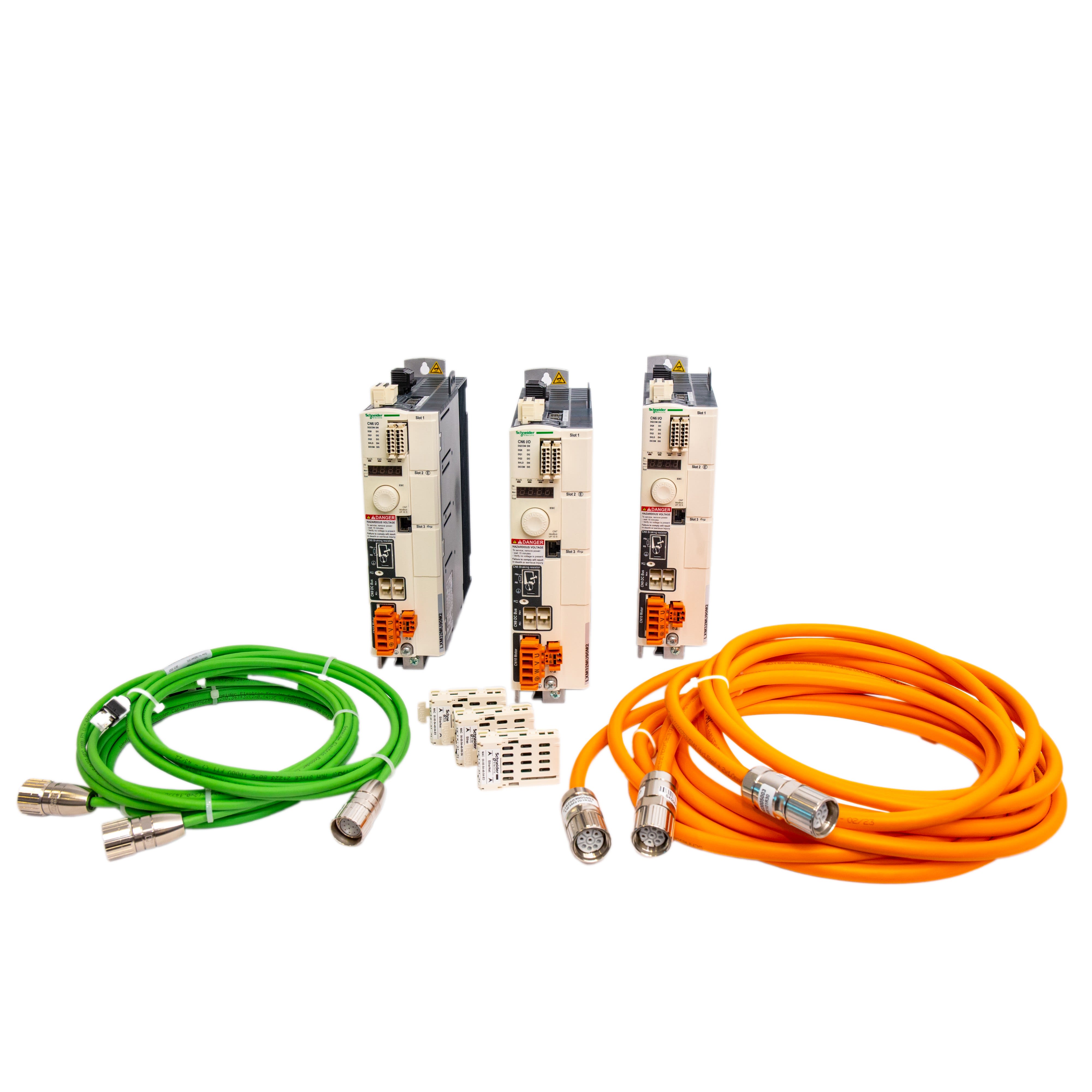 Schneider Electric - Lot 3 Lexium 32 Mono 230V 9A Module de comm Ethernet avec câbles