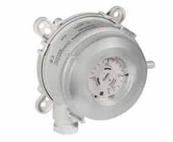 Schneider Electric - Pressostat différentiel pour applications d'air 500-2000 Pa