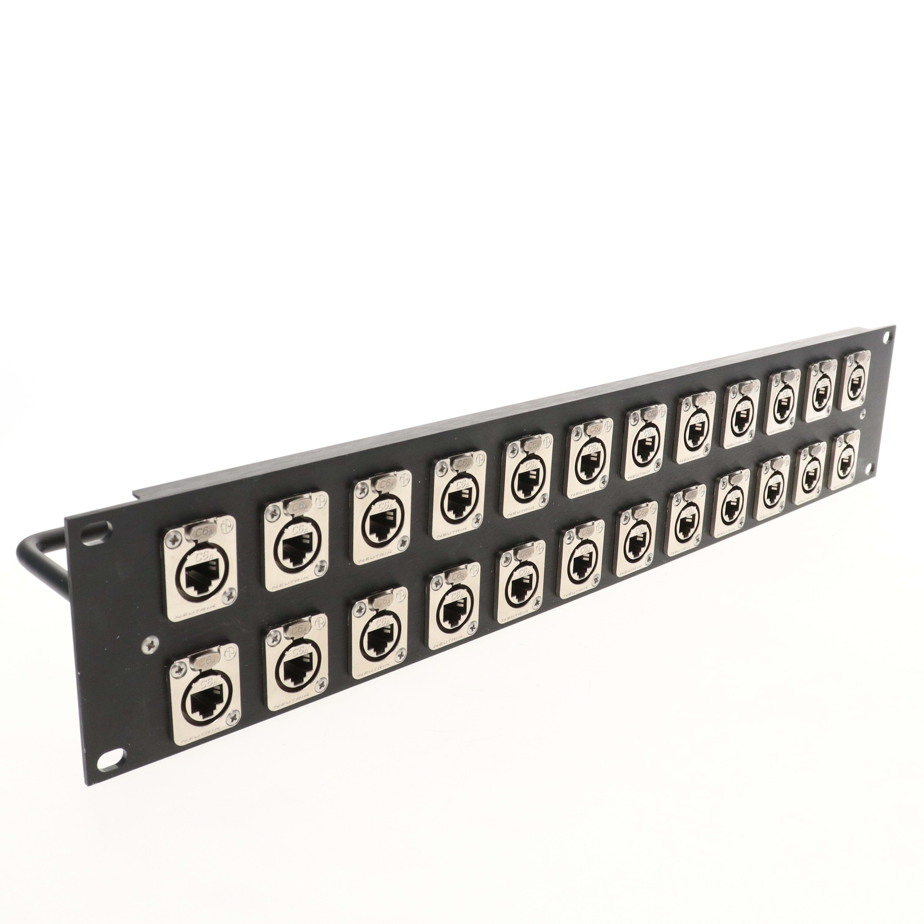 Erard - Panneau de brassage - acier 1,2mm - 24 embases NEUTRIK Ethercon - 2U - noir