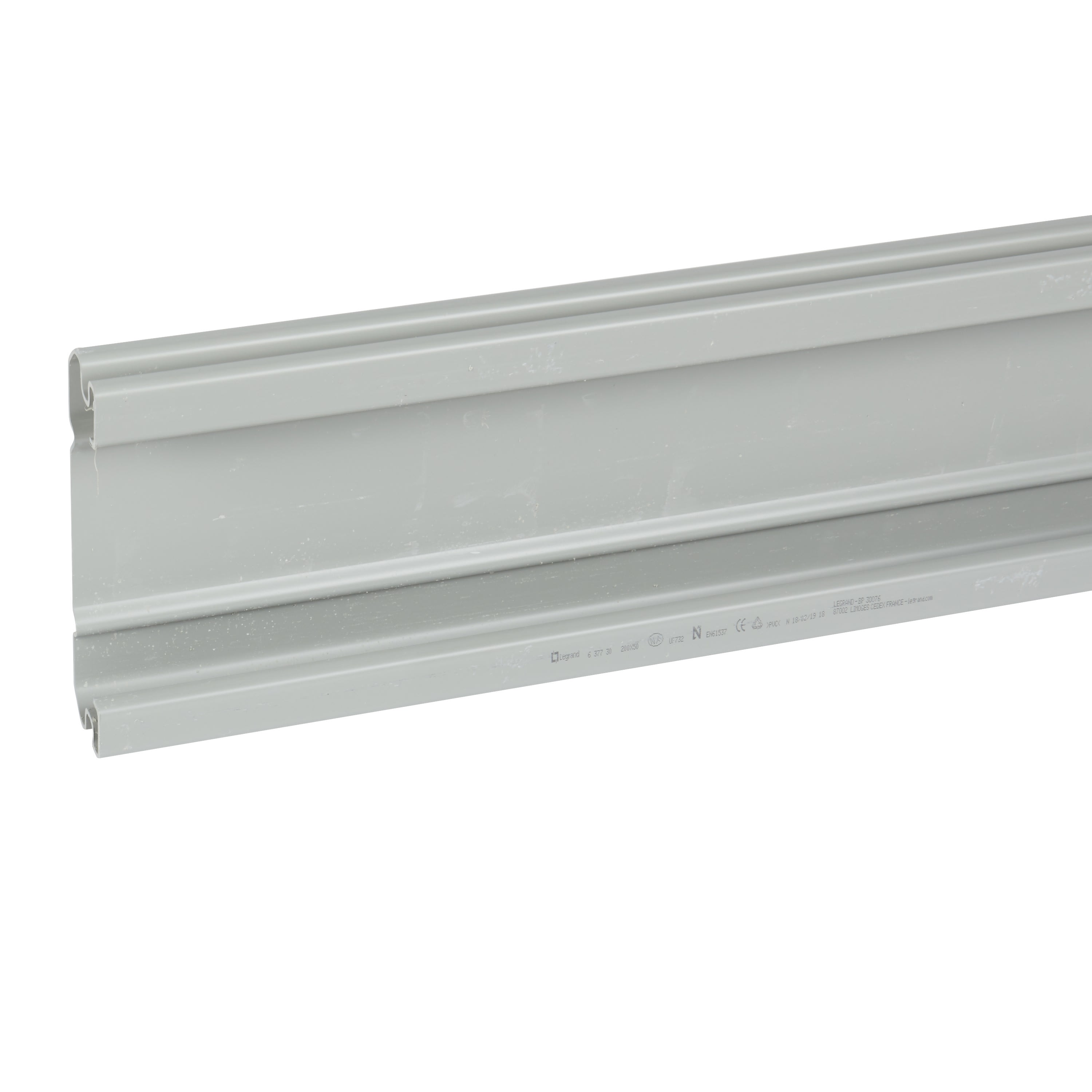 Lcm - Chemin de câbles PVC  3M 200x50 non perforé ISIPLAST