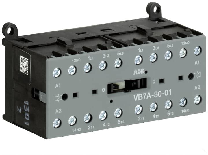 ABB - MINI INV. 5.5KW AV. VER. DE SECU.-2 X 3P+1NF-42VAC