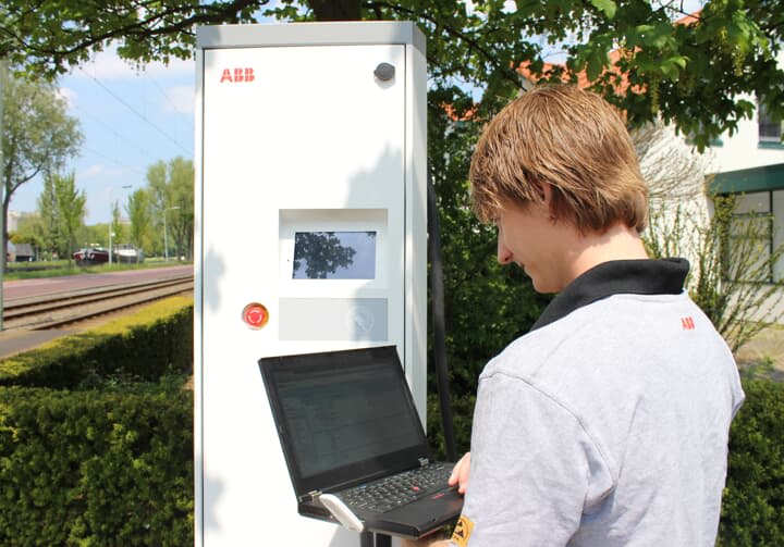ABB - Mise en service remote d'une borne de recharge Terra DC Wallbox