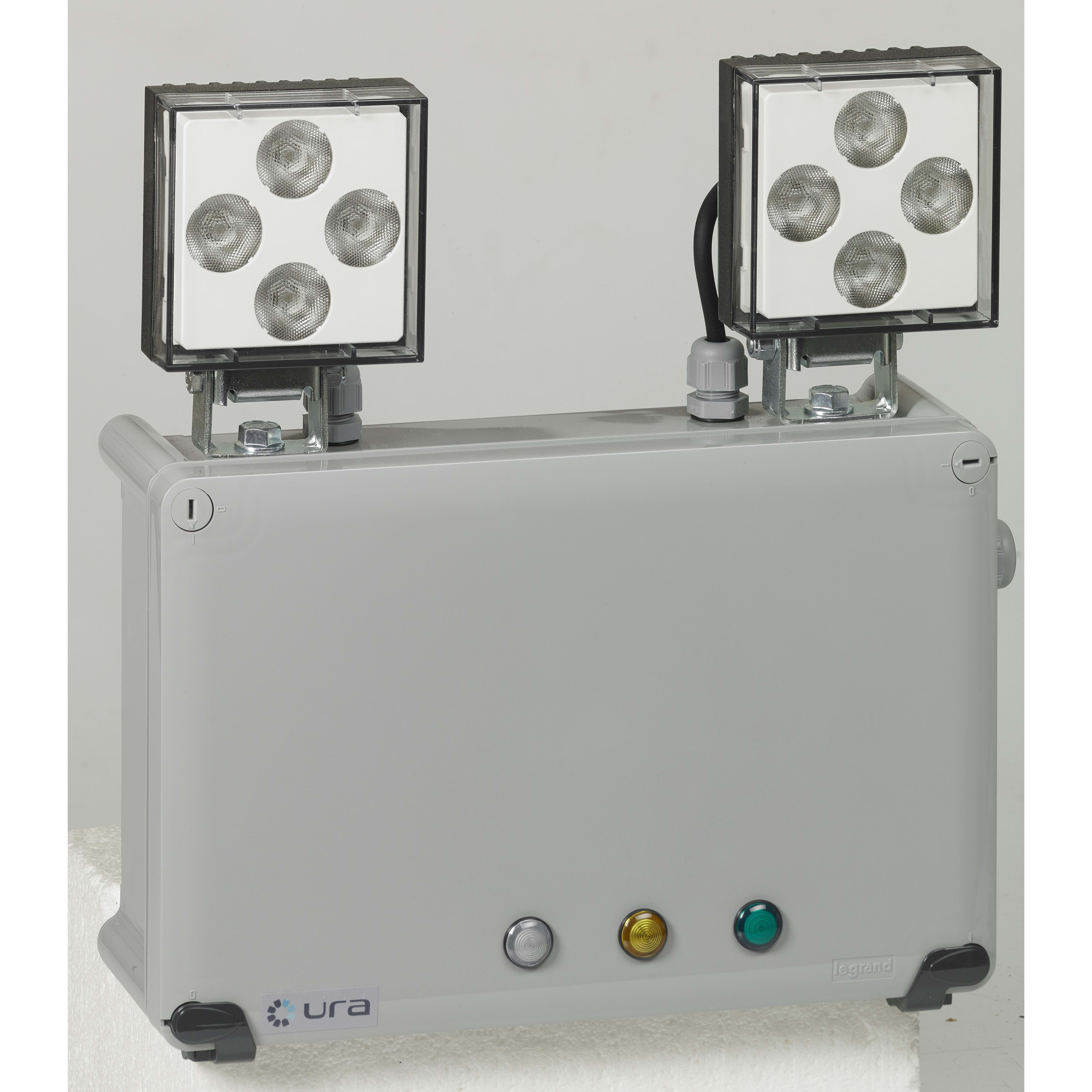 Ura - Bloc a phare 2000lumen LEDs SATI IP 55 IK07