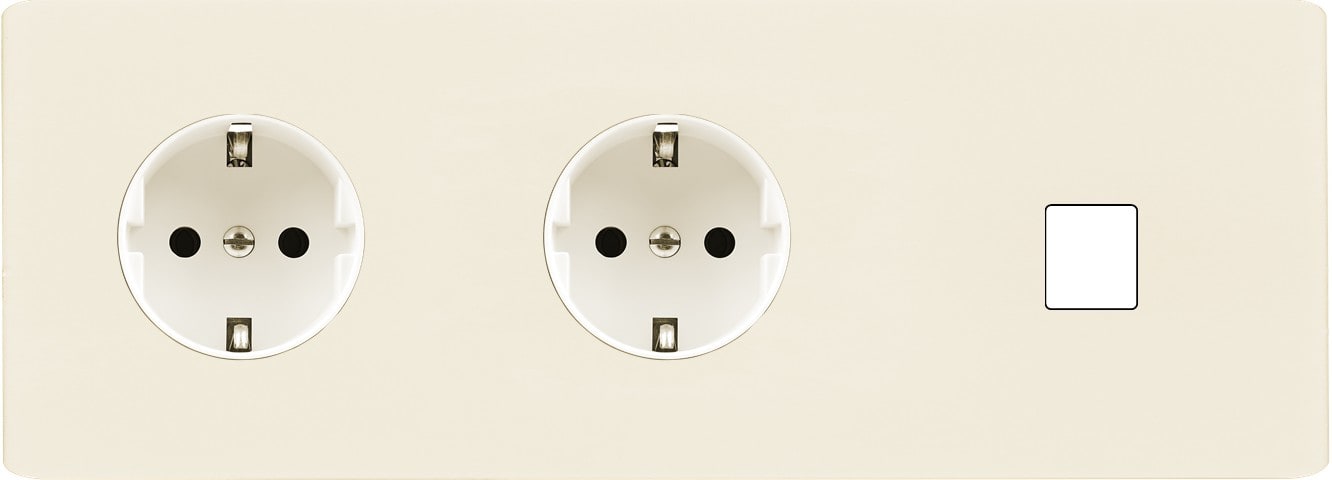 MODELEC - Façade "M" Aluminium Ivoire Triple Horizo 1 Prise Schuko 1 Prise Schuko 1 Media