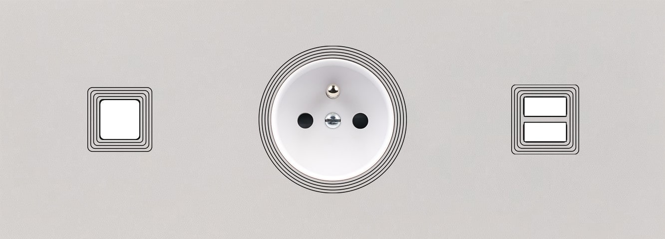 MODELEC - Façade Empreintes VOLUME Blanc Triple Horizontale 1 bouton Prise de Courant U1 M