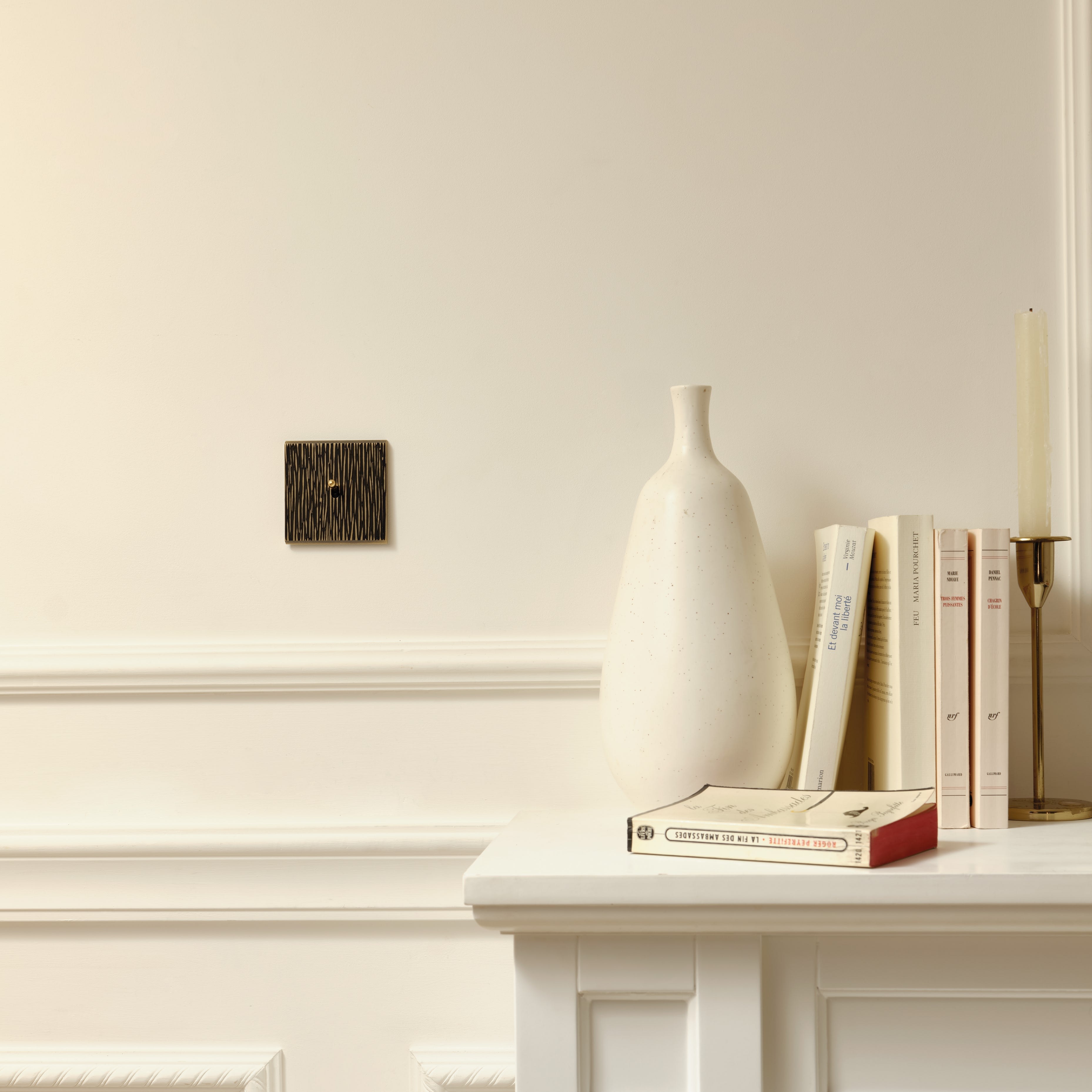 MODELEC - Façade Fascination Laiton Fauve Triple Verticale PCK U1 C1 Vis