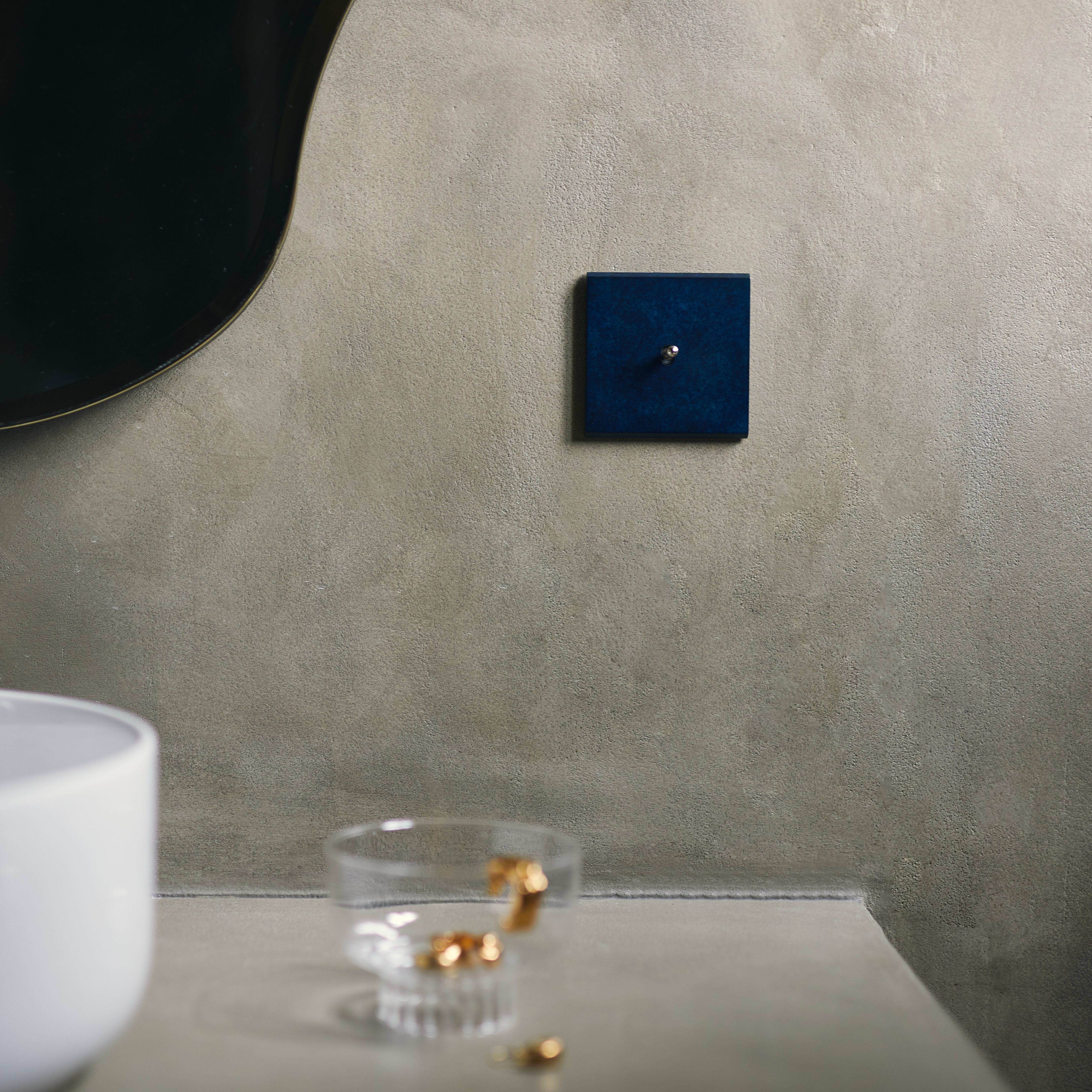 MODELEC - Façade Fascination Laiton Ombre Double Verticale P1Led+P1Led à Vis