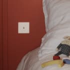 MODELEC - Mécanisme Va&Vient Ou Poussoir Dore Support Blanc Pour Hitera Façade 3 Modules