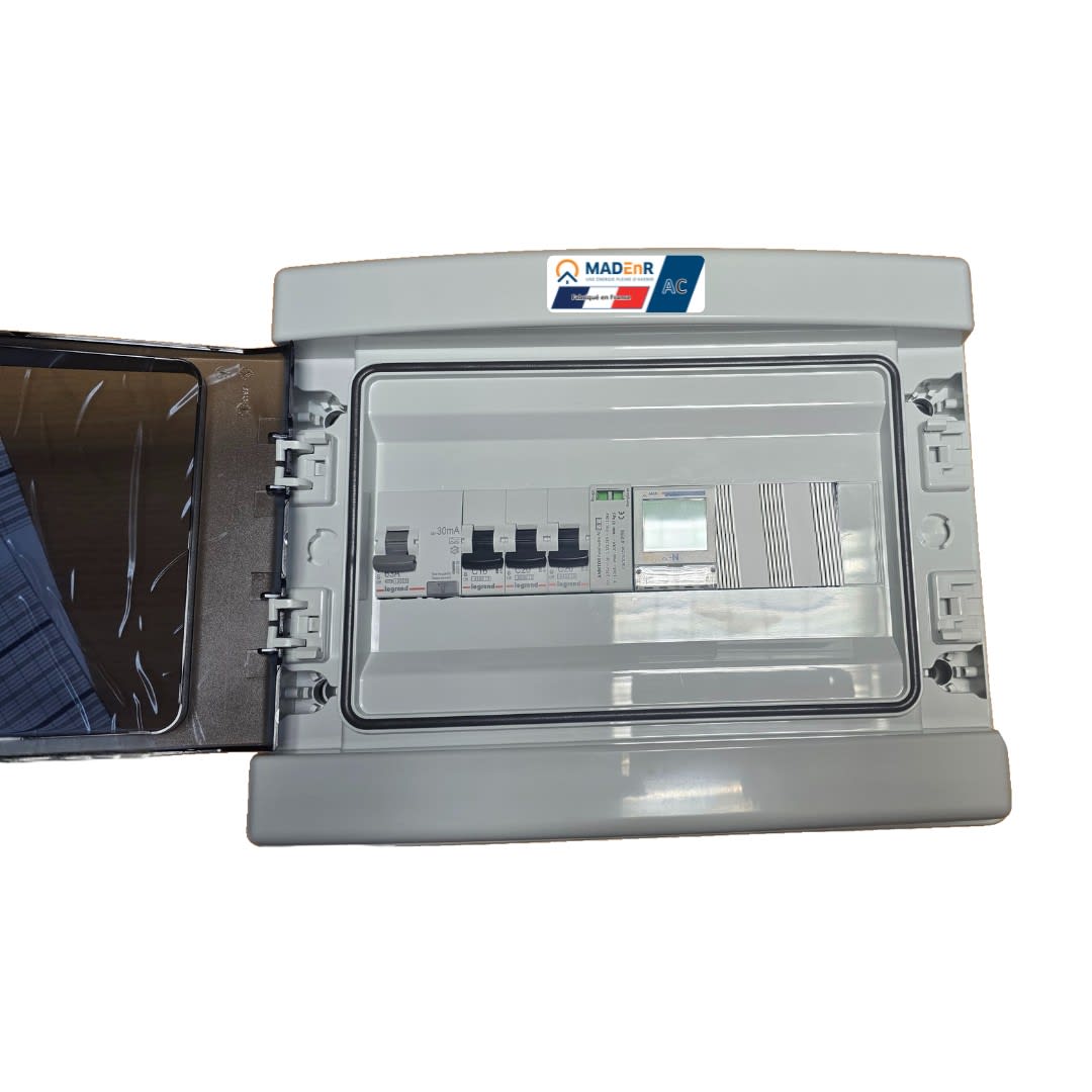 Madenr - Coffret AC Mono micro onduleur autre Enphase 3kW (C20) Prise SunO-N LG 30mA