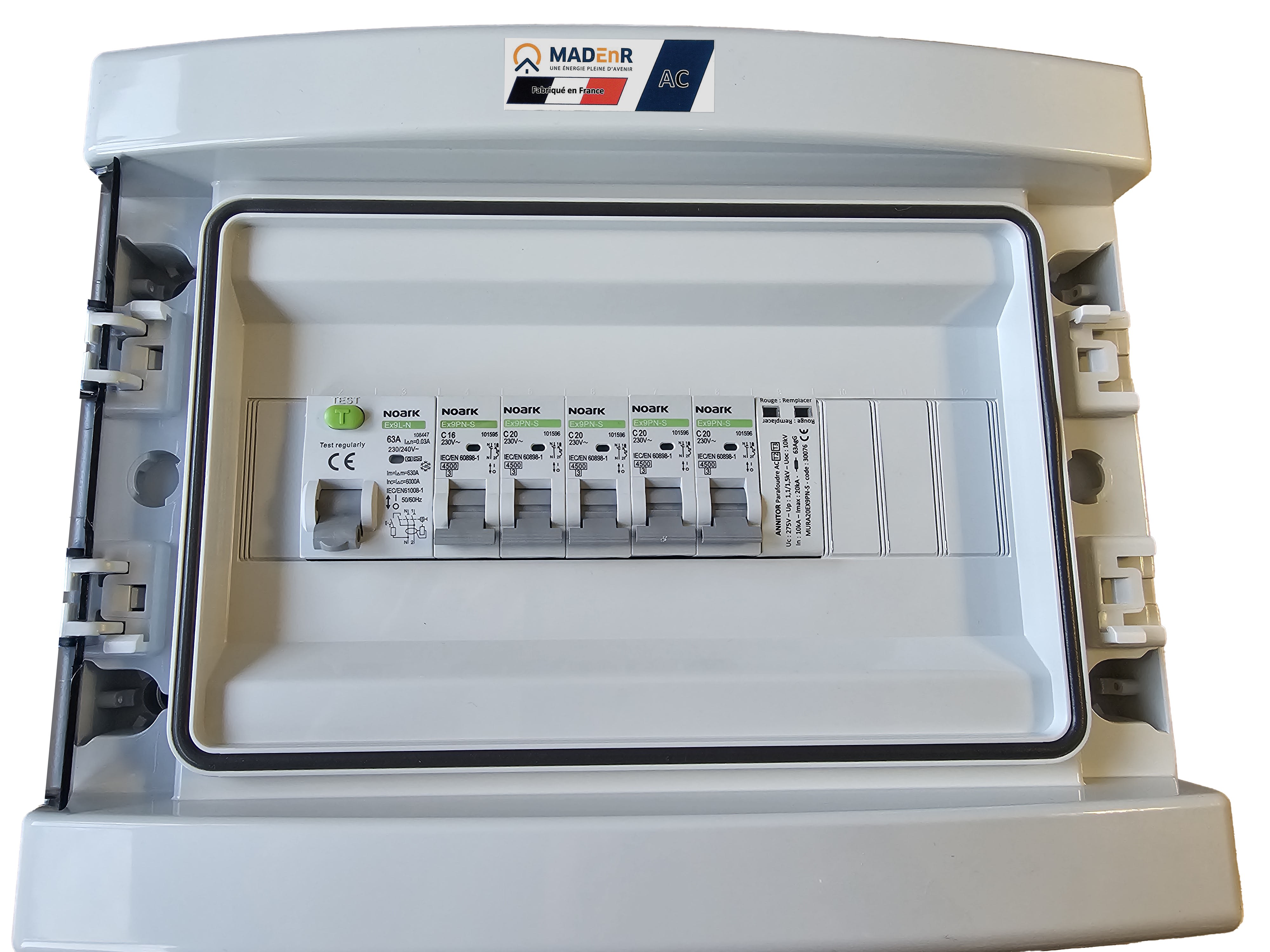 Madenr - Coffret AC Mono micro onduleur autre Enphase 9kW (3xC20) Prise 30mA