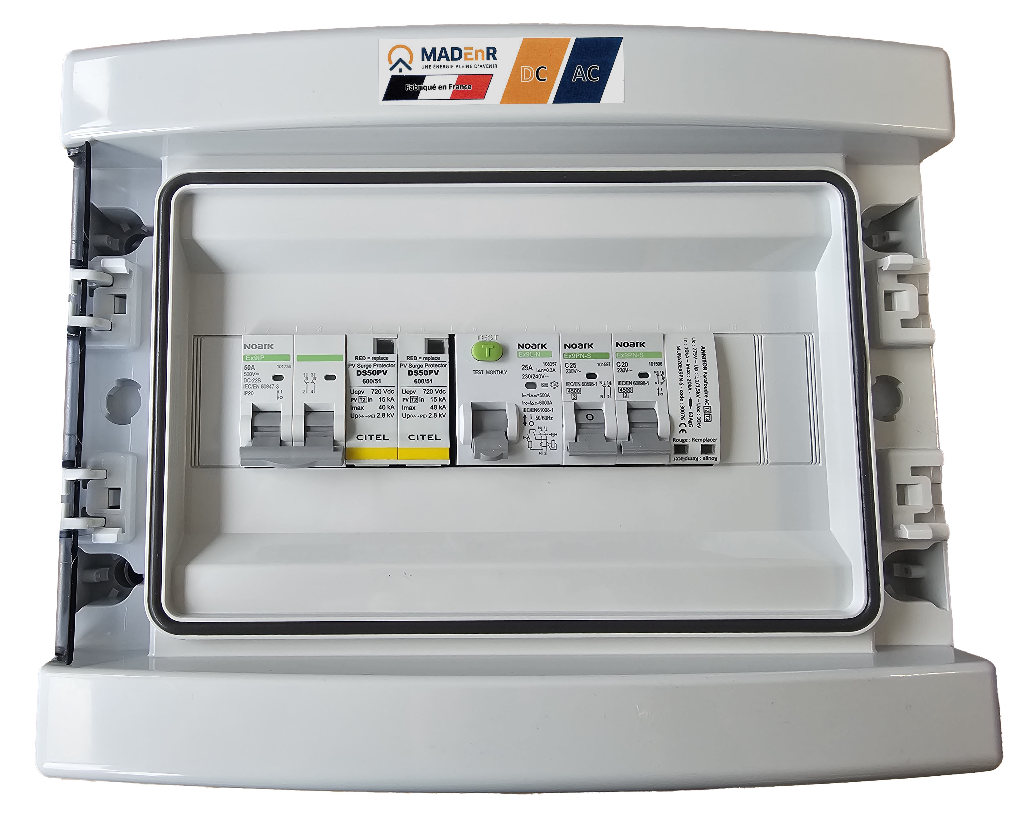 Madenr - Coffret DC+AC 600V Monophasé 1MPPT de 2 Strings avec para 1 ond 5kW (C25) 300mA