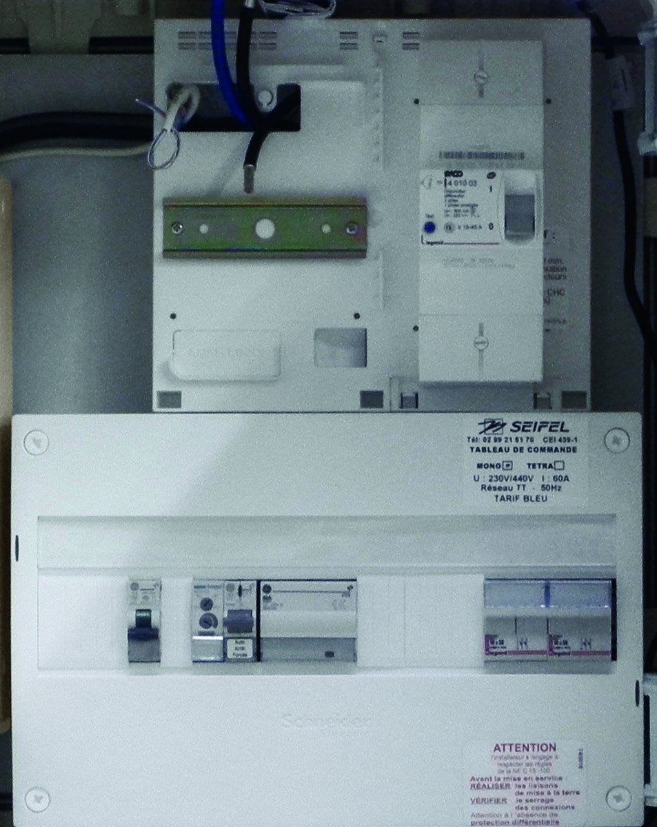 Seifel - Tableau de Cpt/cmde Mono sans AGCP-coffret 14 modules + 1 contacteur 40A