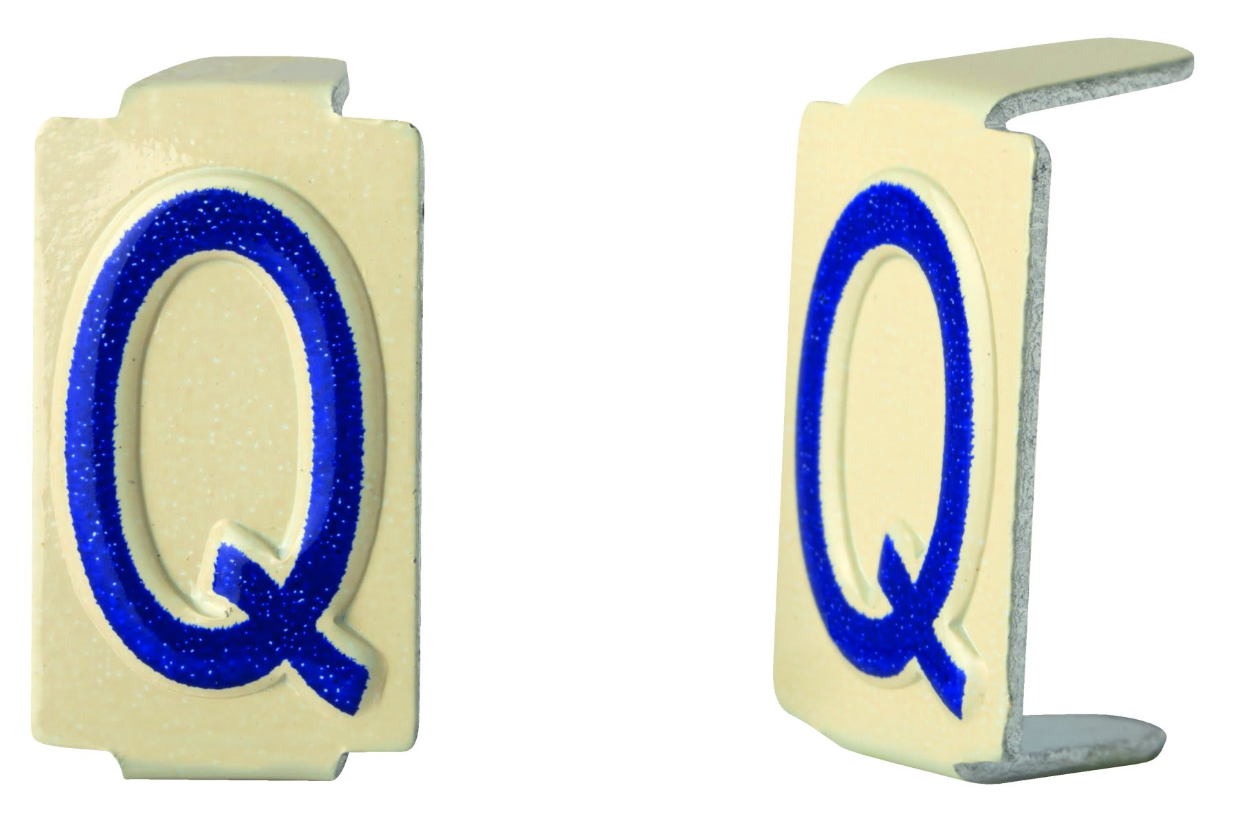Seifel - Caractere amovible 6x11 lettre Q - conditionnement par sachet de 25 unites