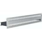Corning - Panneau 48 ports 2U alu brossé RJ45, non équipé de connecteurs