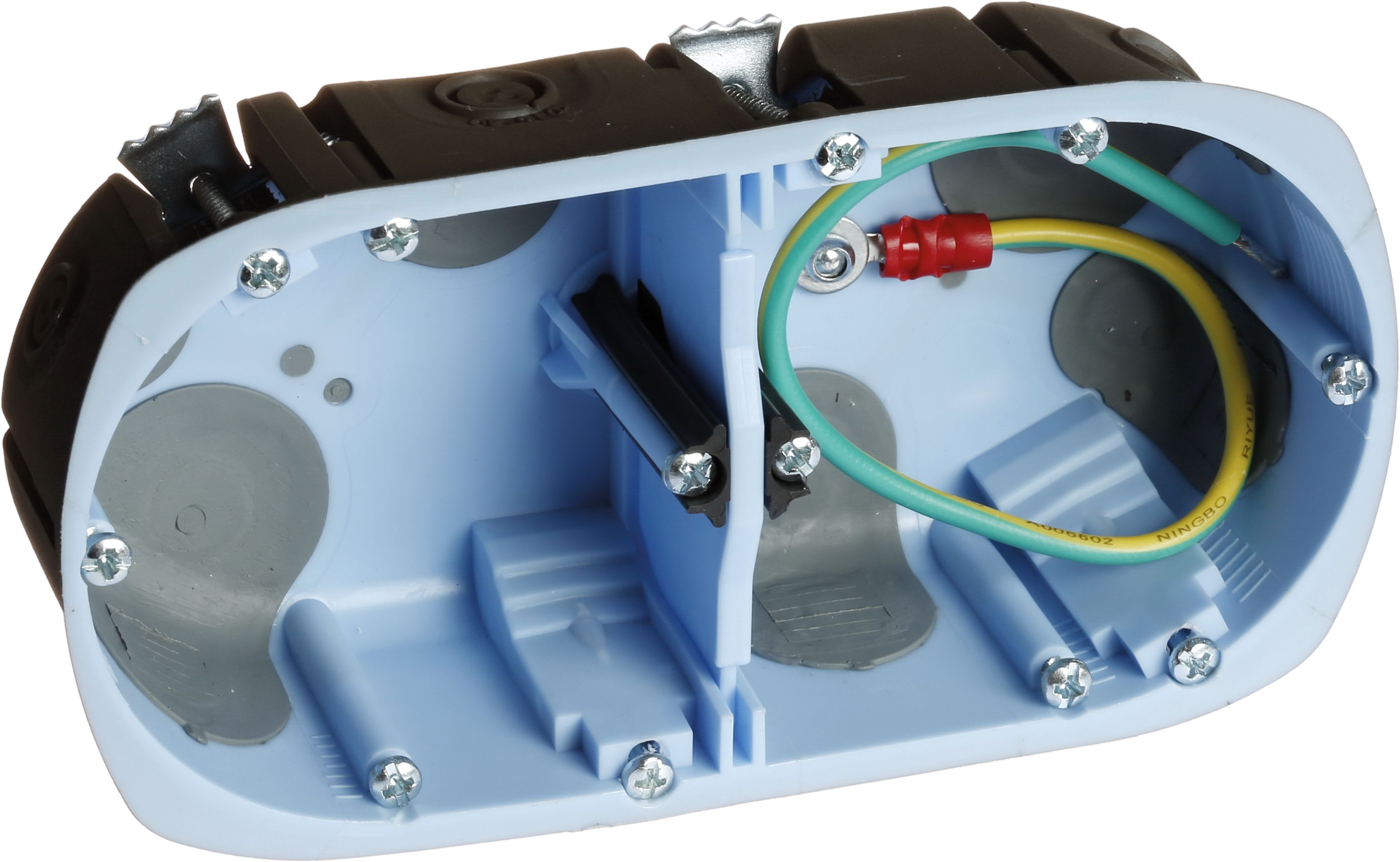 Eur Ohm - Boite AIR'metic dble faradisée d67 p 40