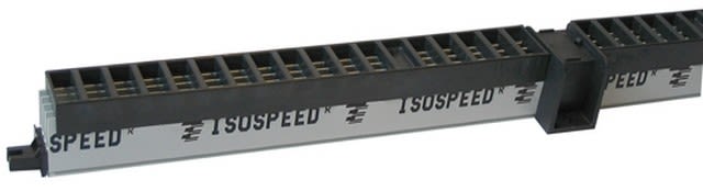 Te Connectivity (EX TYCO SIMEL) - IsoSpeed FLPE-Fixation Latérale et Porte Etiquette pour rail IsoSpeed (x50)