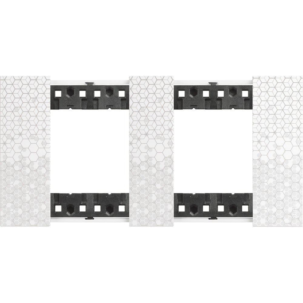 Bticino - Plaque de finition Living Now Collection Les Blancs 2x2 modules finition Pixel
