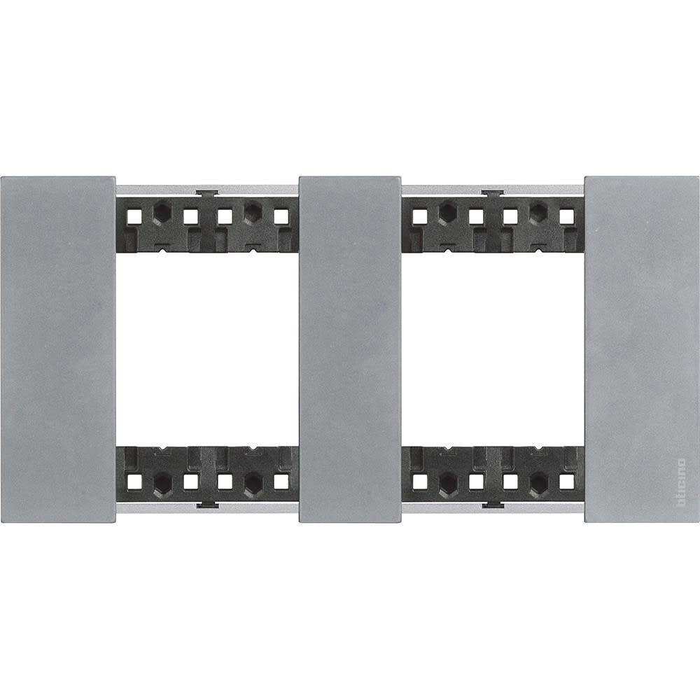 Bticino - Plaque de finition Living Now Collection Les Blancs 2x2 modules - Acier Moon