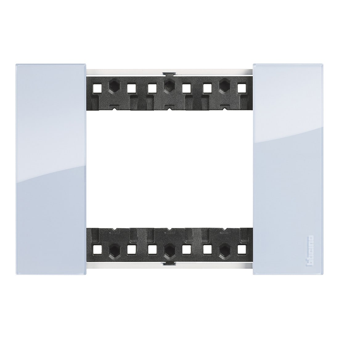 Bticino - Plaque de finition Living Now Collection Les Blancs 3 modules finition Ciel