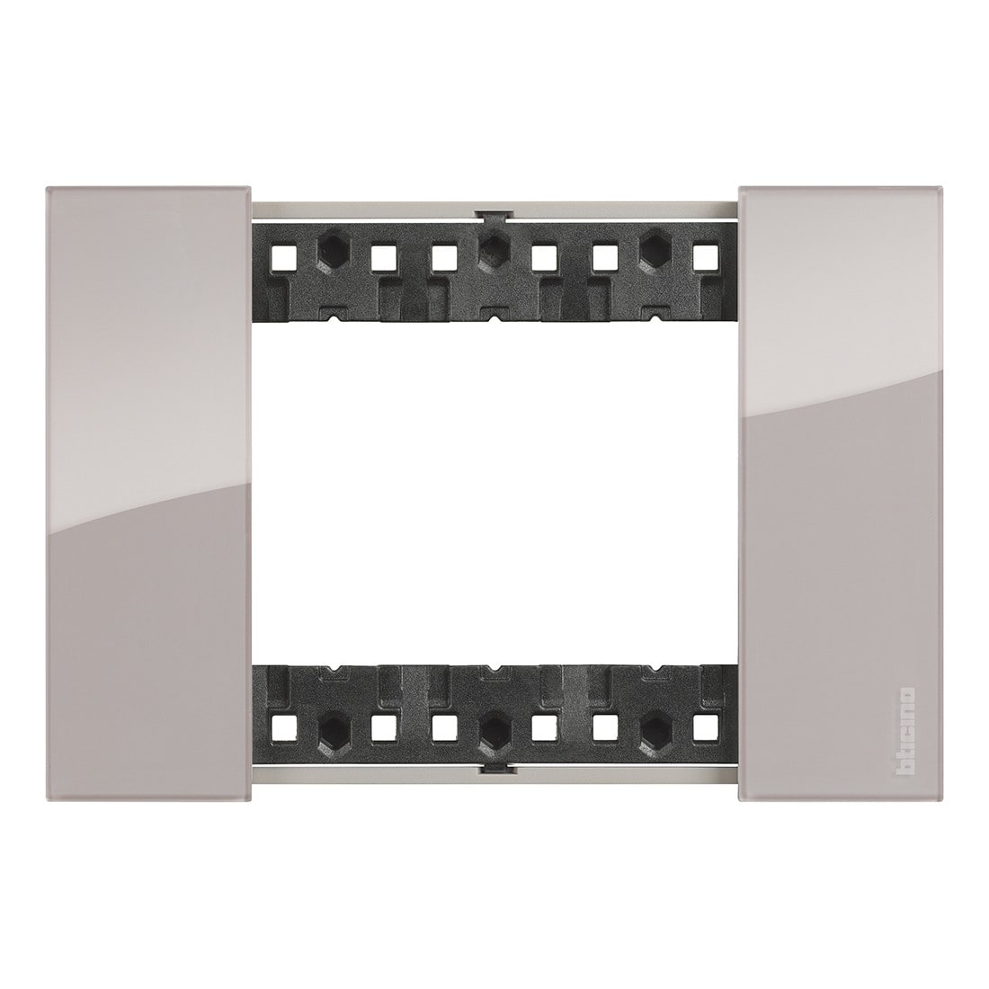 Bticino - Plaque de finition Living Now Collection Les Sables 3 modules finition Aurore