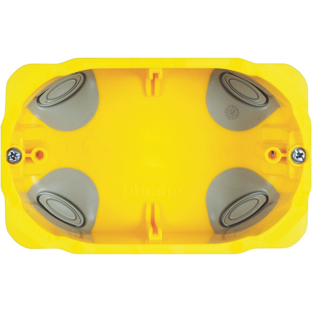 Bticino - Boite d'encastrement pour cloisons sèches avec obturateurs 3 modules