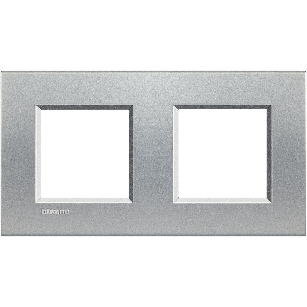 Bticino - Plaque Livinglight Neutre 2+2 modules horizontal ou vertical - Tech