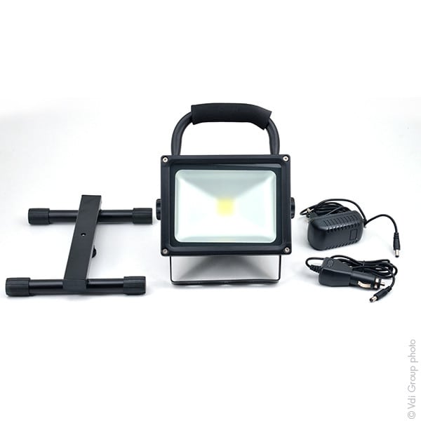 Enix - Unite(s) Projecteur NX LED 20W 645 lumens rechargeable