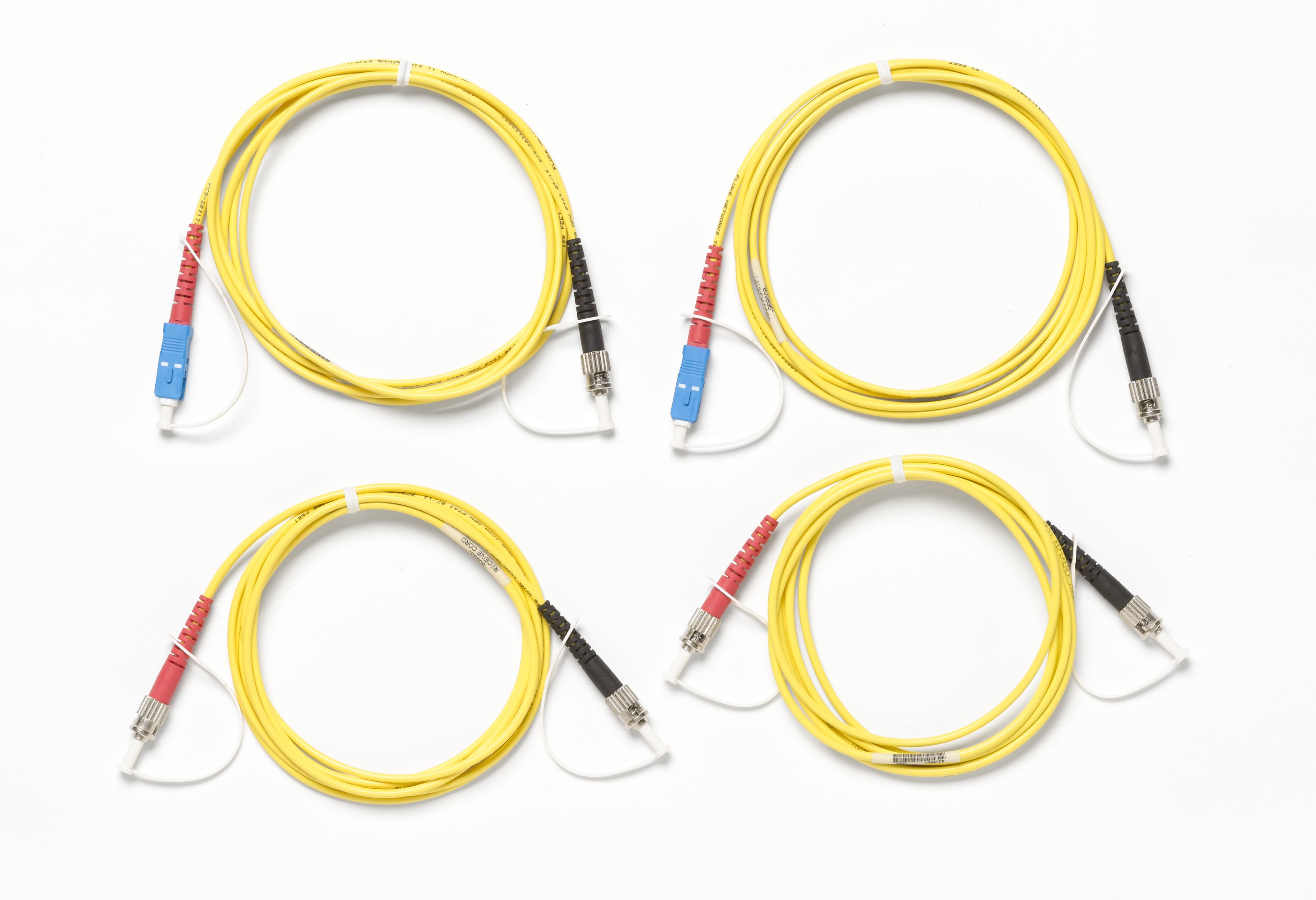 Fluke Networks - Kit de cordons de test de référence (TRC) monomodes, 2 m, (2) SC/ST, (2) ST/ST