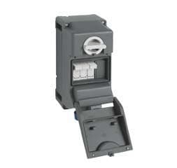 Ilme - Prise verrouillée 2P+T 32A - 200/250V IP66/67 avec interrupteur de verrouillage