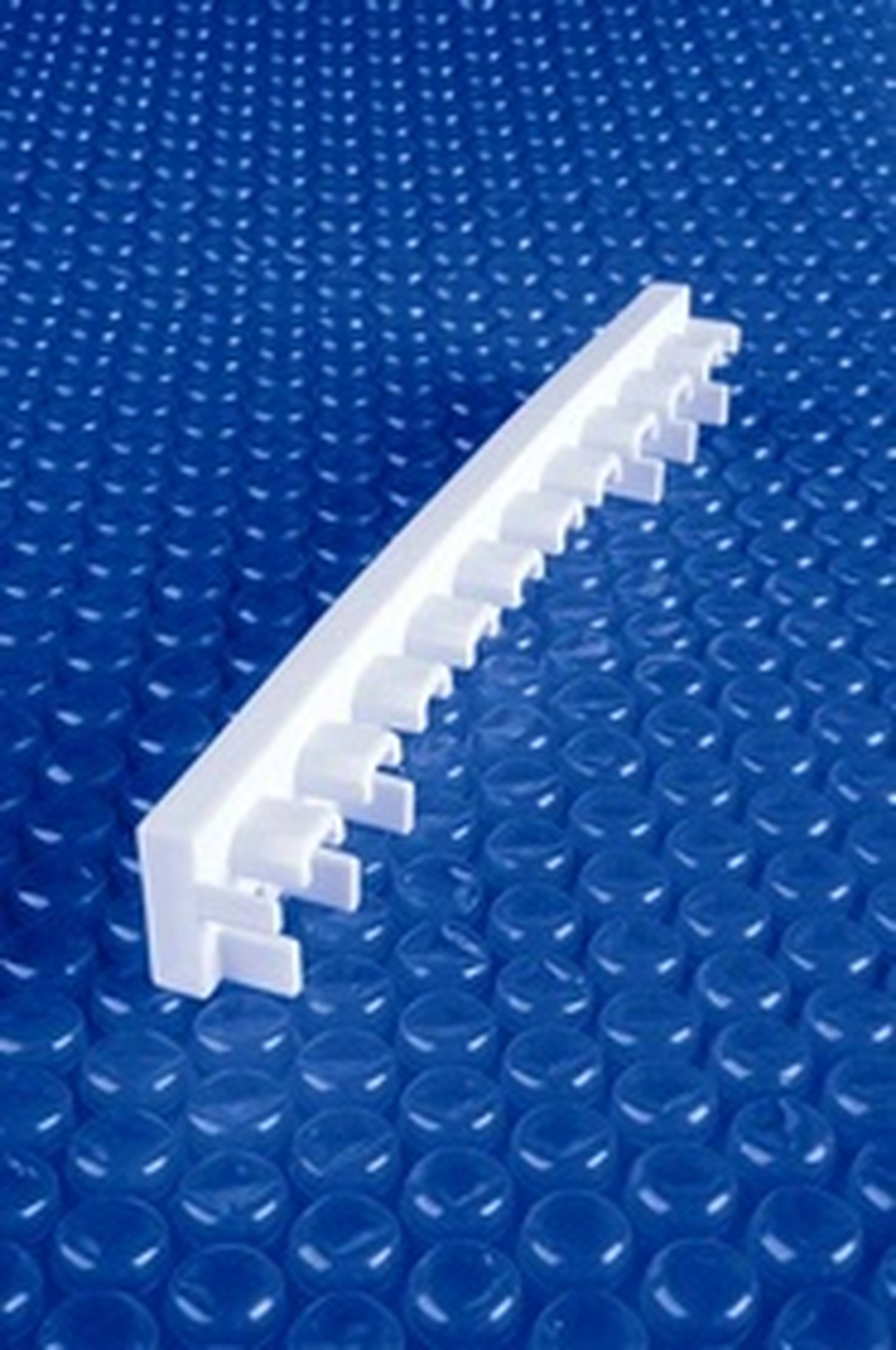 Astralpool - Profil Terminaison Parallele en polypropylène H.24 L.345mm