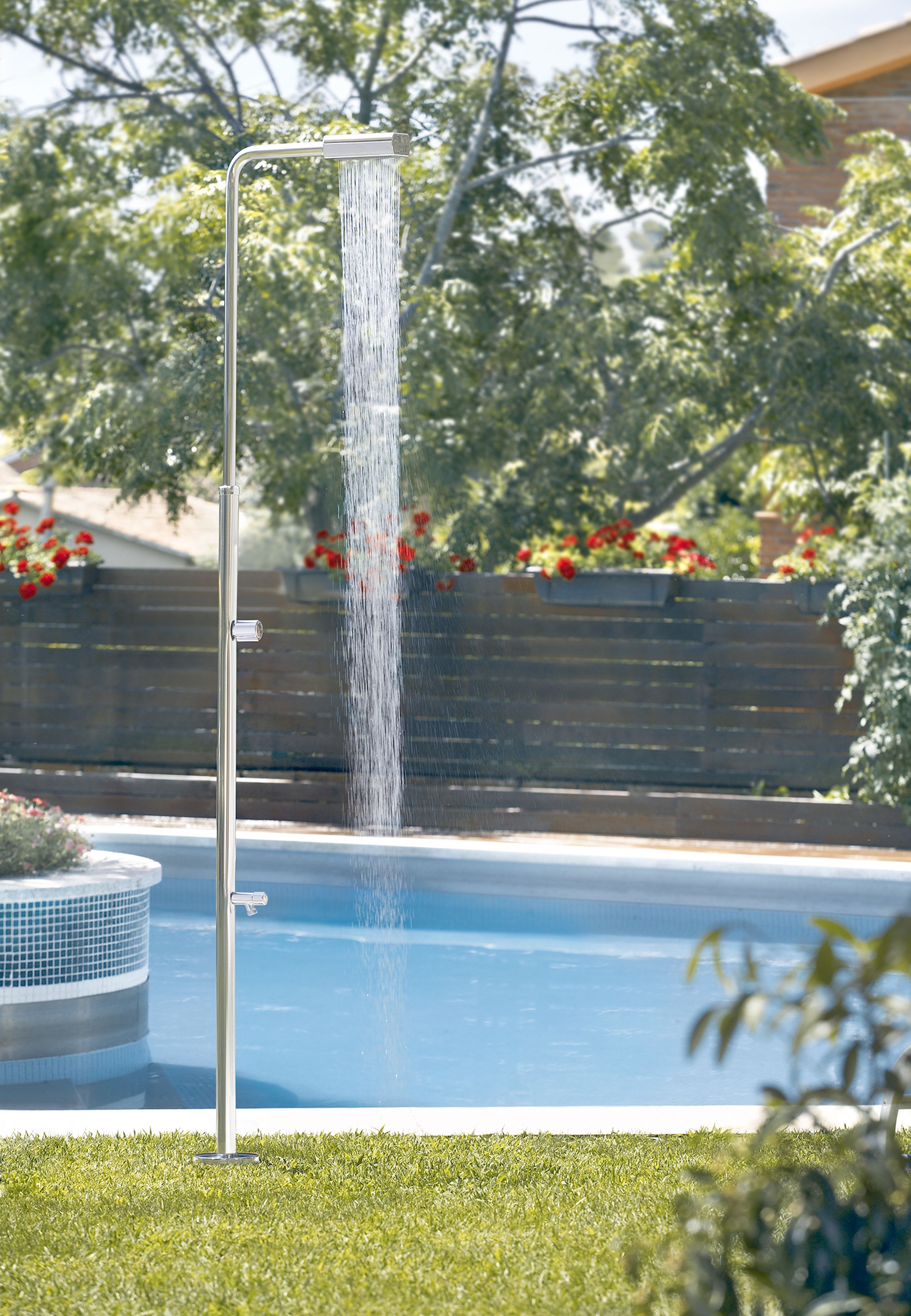 Astralpool - Douche ANGEL avec Rince-Pieds Inox