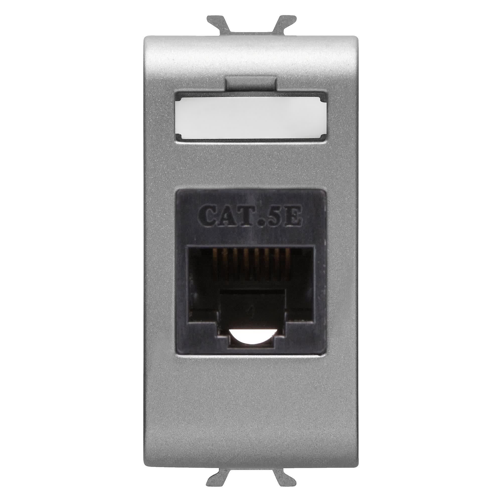 Gewiss - CONNECTEUR RJ45 1M CAT.5E UTP CHORUS TIT