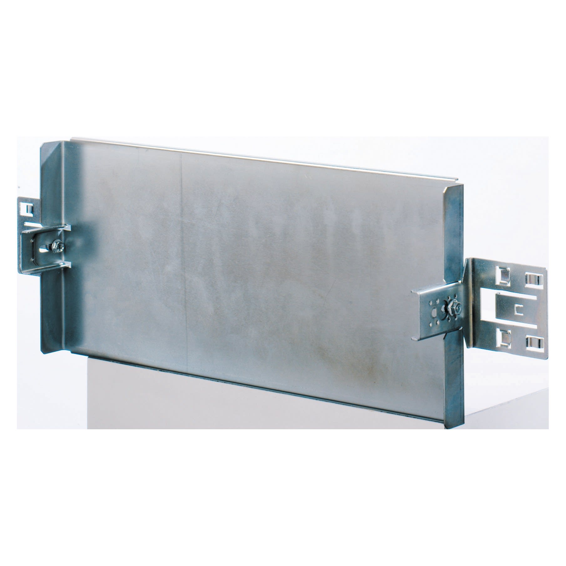 Gewiss - PLAQUE APPAREILLAGE DE FOND CVX 440X200 - GW47186