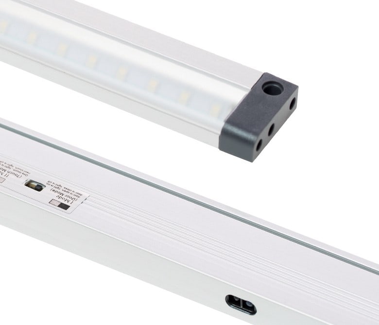 LCI - FLATLED DOOR 5,5W 500mm 4000K - 446lm - dimensions : 9,6x28,6x500mm
