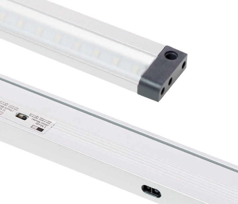 LCI - FLATLED DOOR 5,5W 500mm 3000K - 440lm - dimensions : 9,6x28,6x500mm