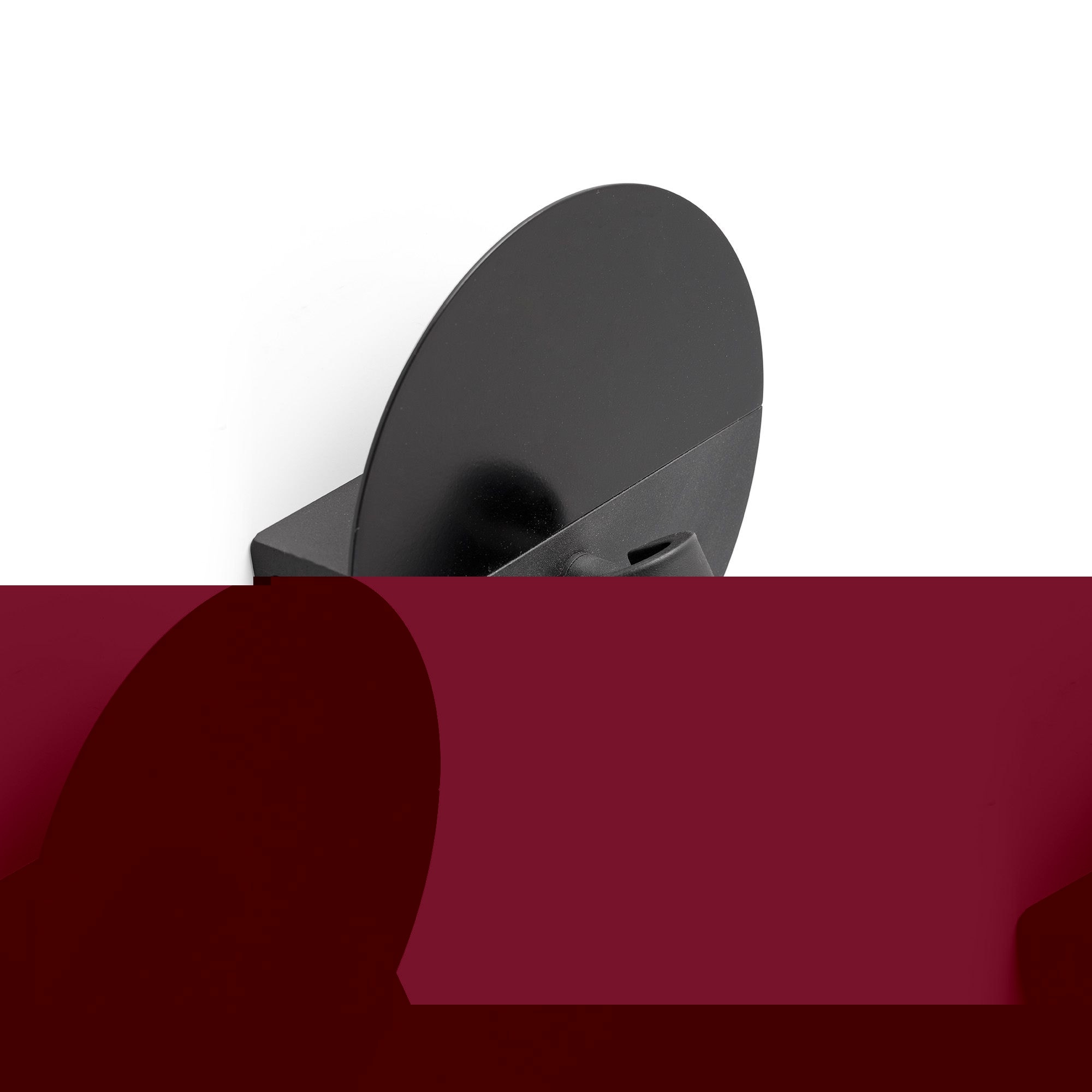 Faro - DUAS, applique liseuse noire circulaire avec USB C et plateau de chargement.