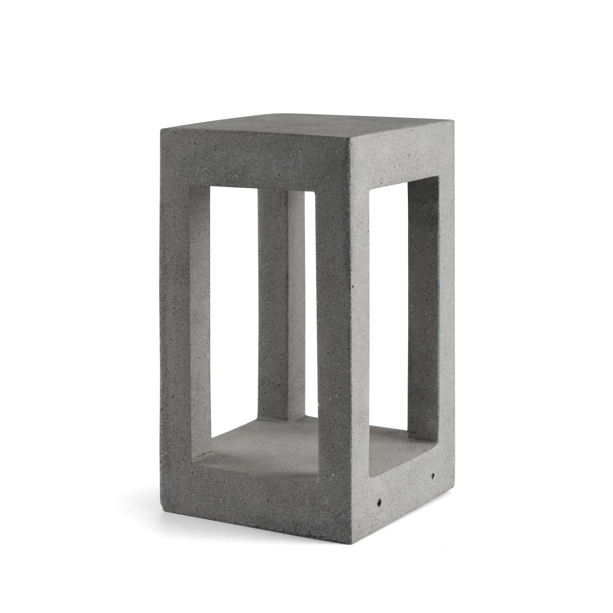 Faro - PILO, balise en ciment qui émet une lumière chaleureuse de 2700K pour l'extérieu