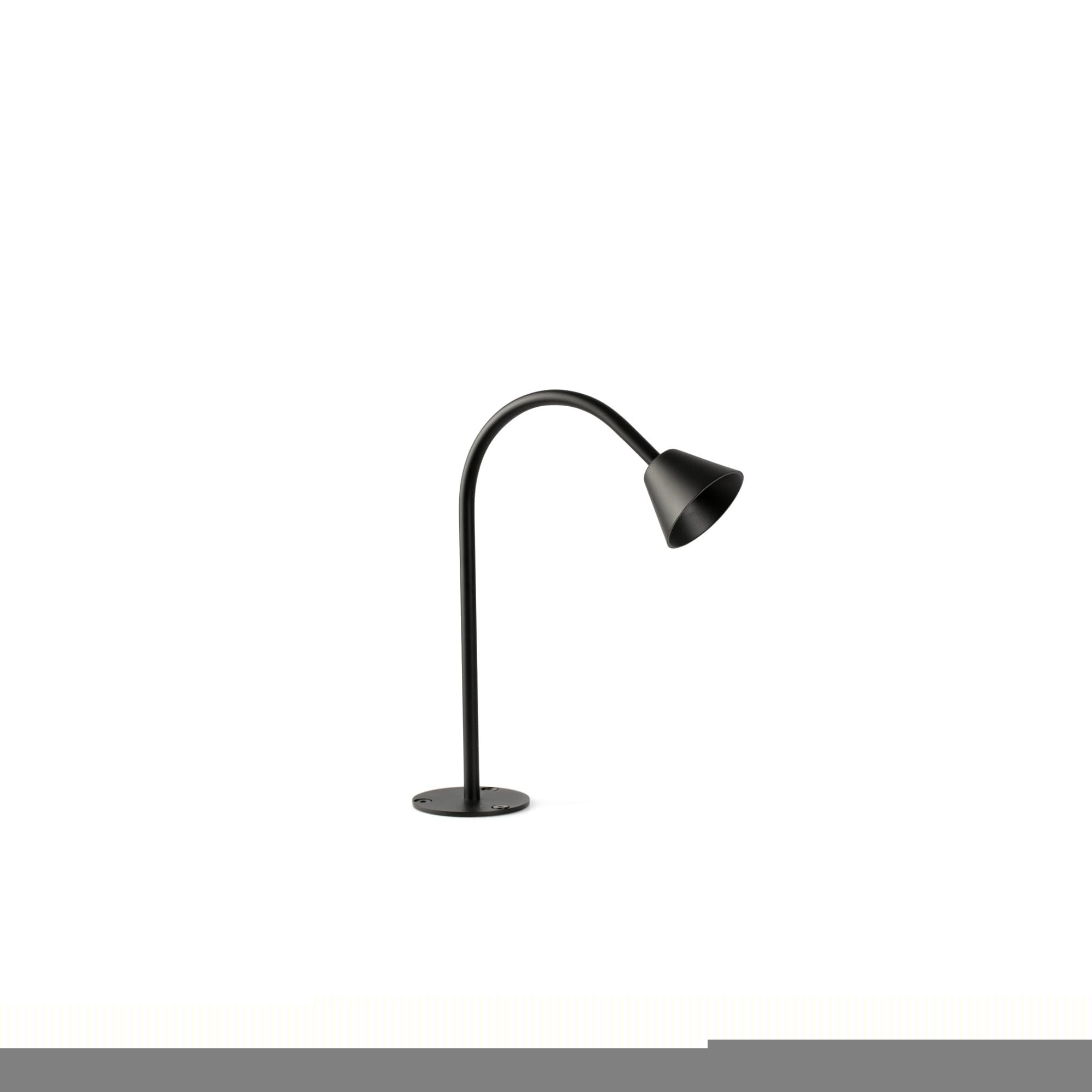 Faro - Piquet LILY 300, design architectural et ambiance magique pour votre extérieur.
