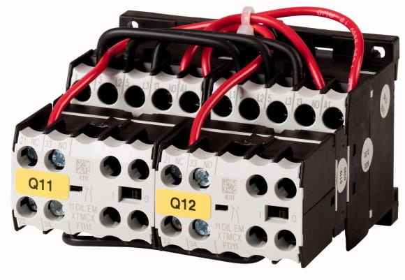Eaton Industries France SAS - Démarreur-inverseur, 3p, +2F libre, 4kW/400V/AC3