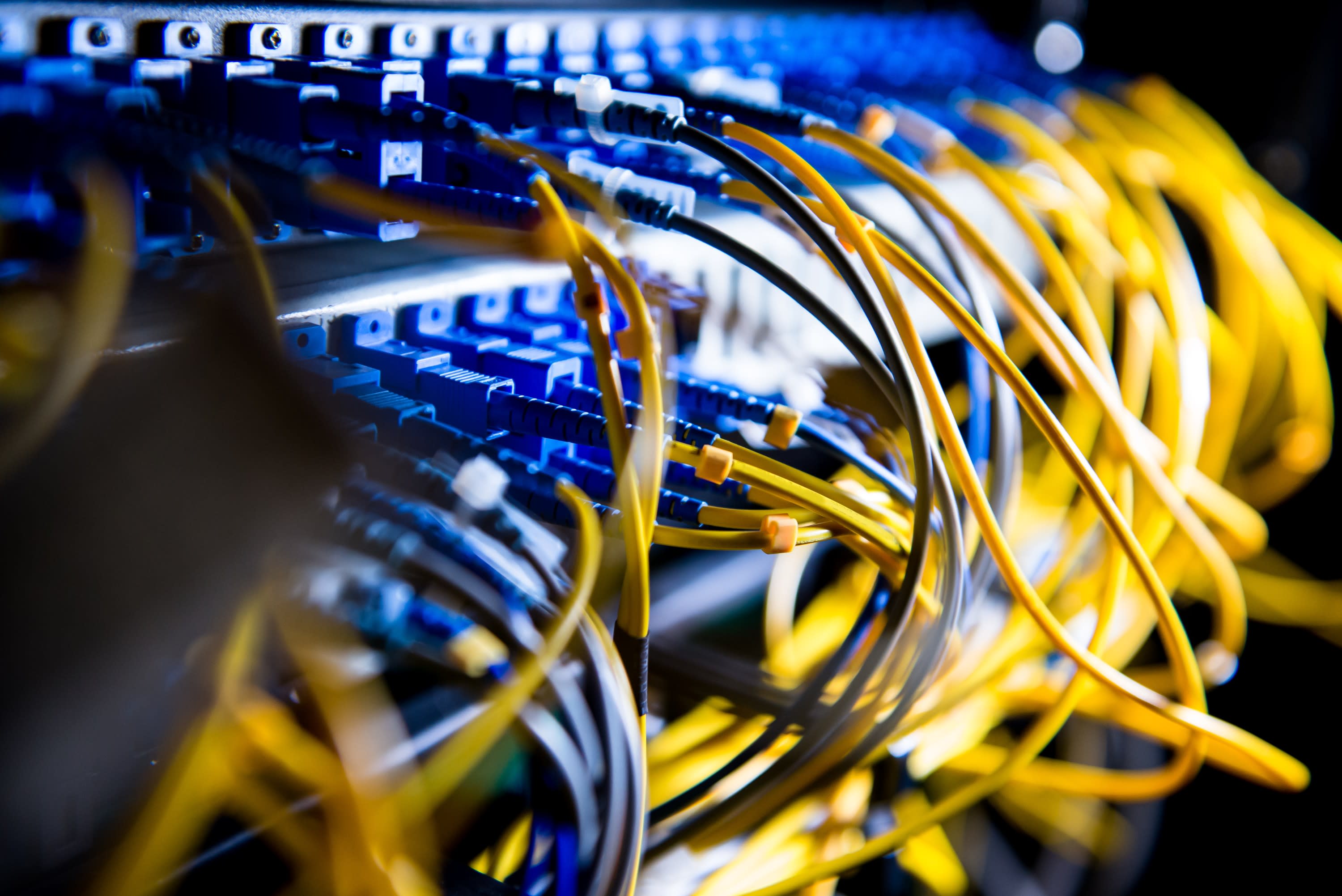 Acome - Cord Dx 2 fo G652D - Diam 2mm - SCA-SCA - Jaune - 1 m - SNCF 2372-7