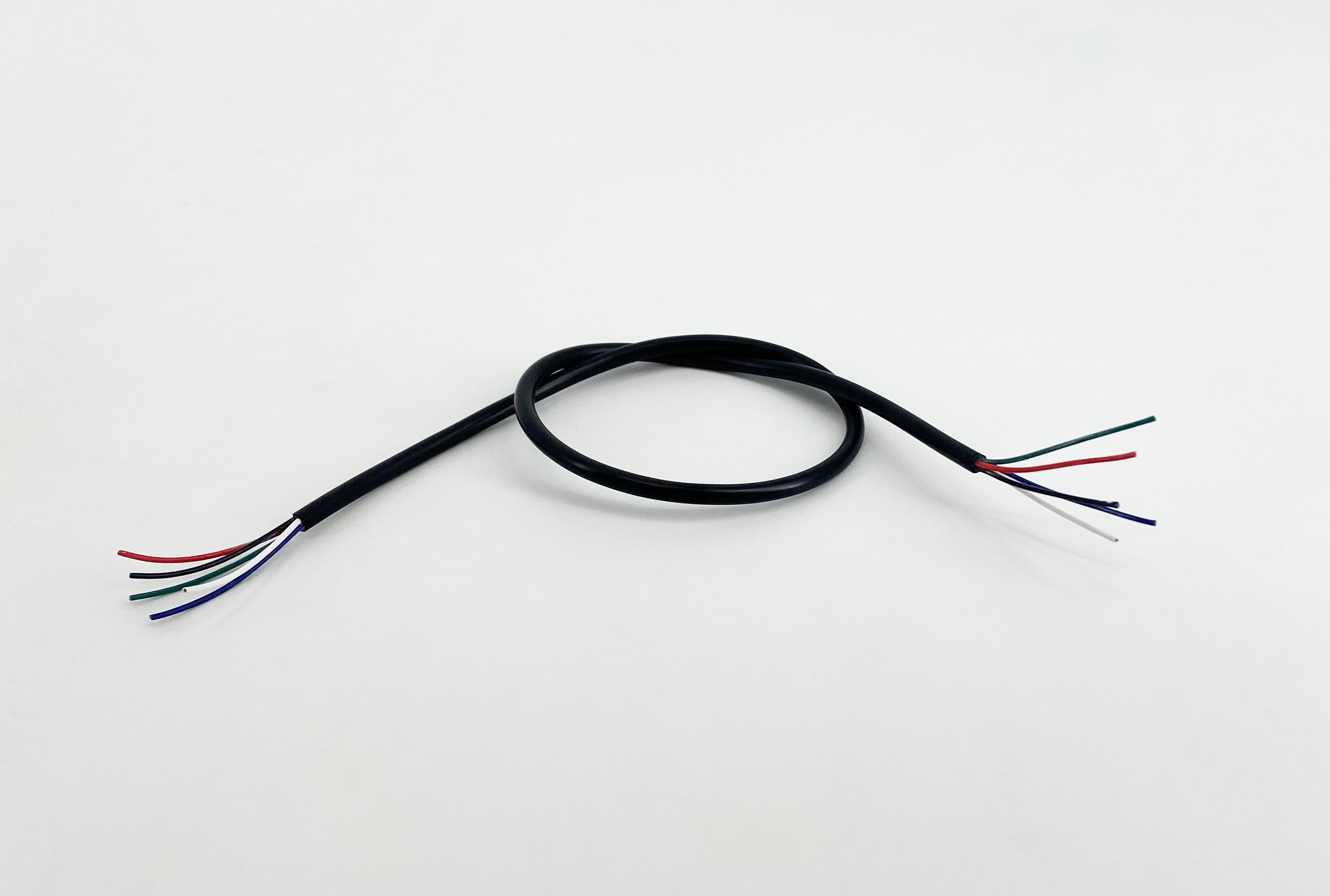 ENGITECHS - CABLE GAINE 5VENDU PAR LOT DE 22AWG² POUR LUMINAIRE RGBW VENDU AU METRE