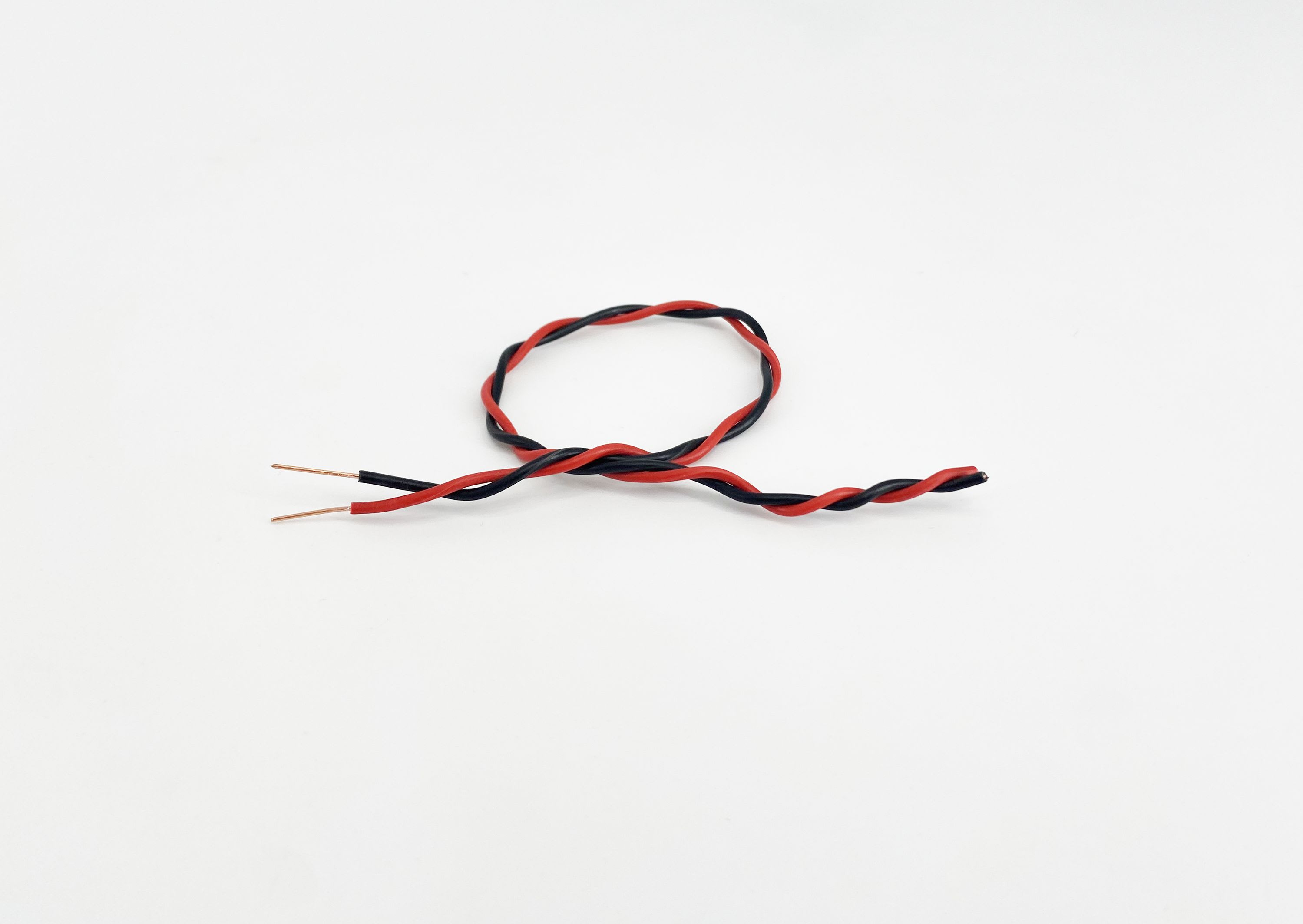 ENGITECHS - CABLE POUR RUBAN A CONNECTIQUES 2X0.5MM² R/N VENDU AU METRE