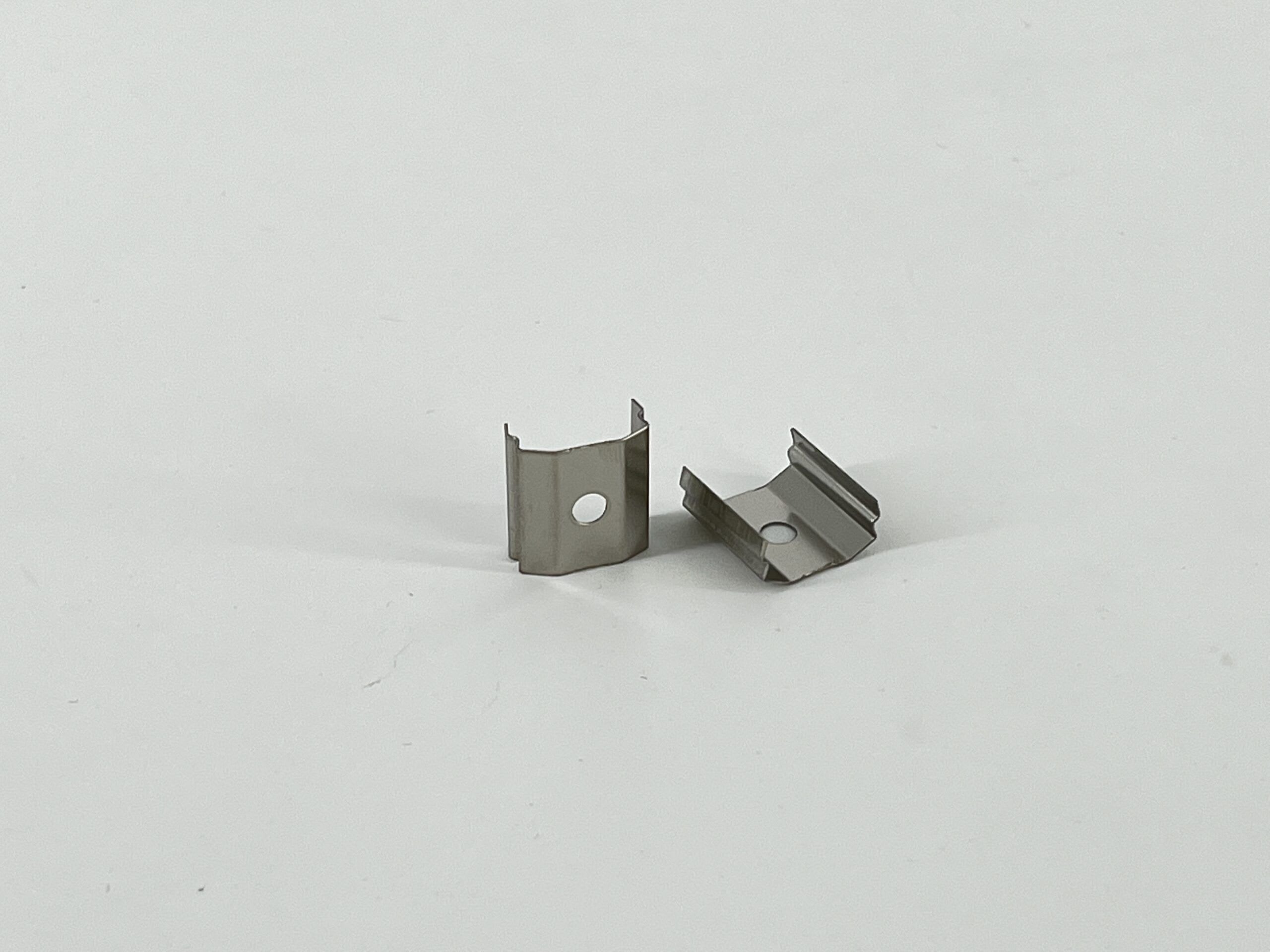 ENGITECHS - PR1019 CLIPS DE FIXATION VENDU PAR LOT DE 2
