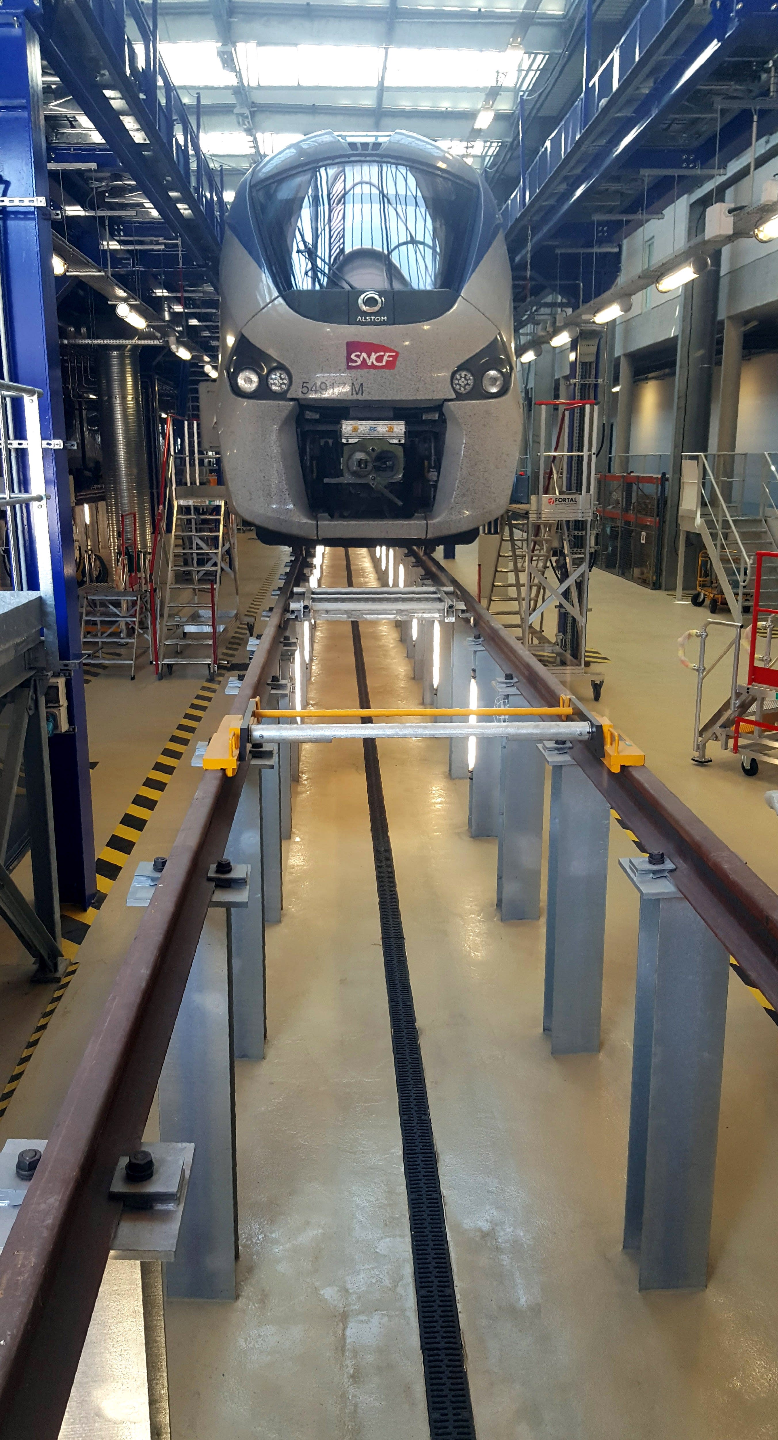 Norka by RIDI - Teinte RAL au choix, pour luminaires KIEL LED