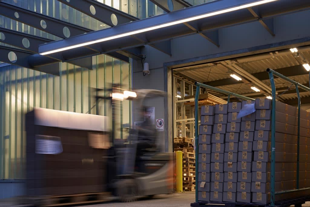 Norka by RIDI - Cache fermeture avec câble de raccord. 5x2,5 mm², m1500, compris connecteur M/F