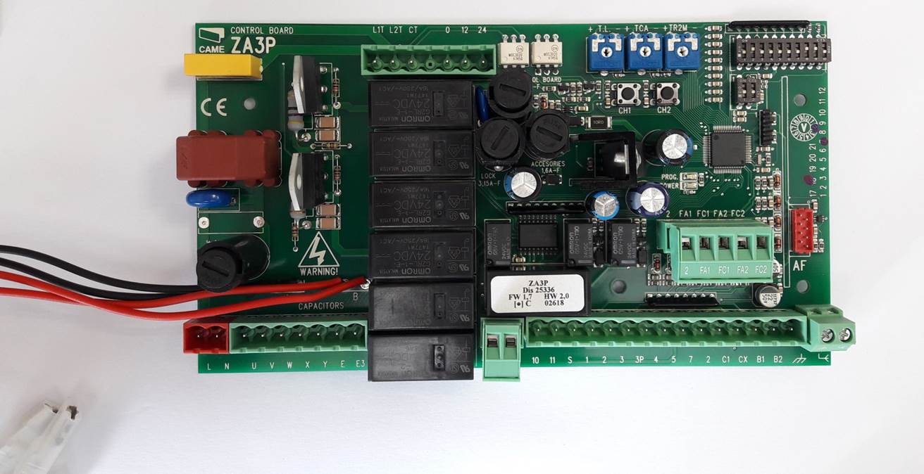 Came - Accessoire Comm. Armoire De Commande Armoire comman002ZA3P 230V multifonctions